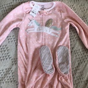 ✨Last Chance✨Carter’s 4T Pajamas